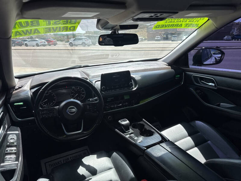 2021 Nissan Rogue SL