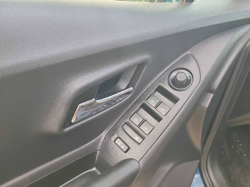 2020 Chevrolet Trax LT's photo