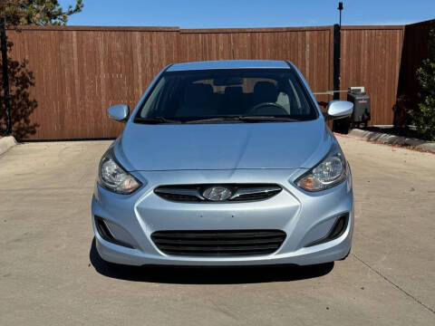 2012 Hyundai Accent GS