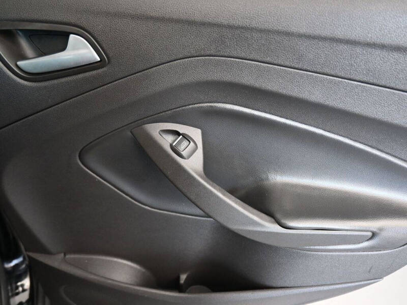 2017 Ford C-MAX Hybrid SE