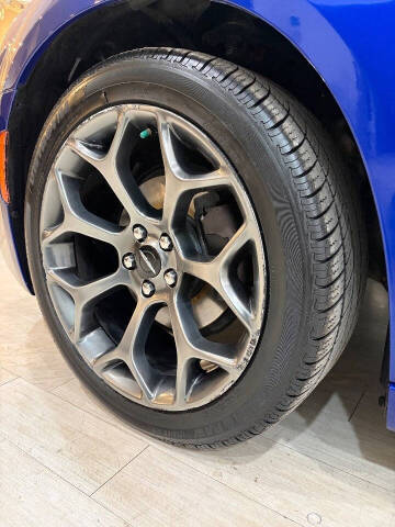 2018 Chrysler 300 Touring