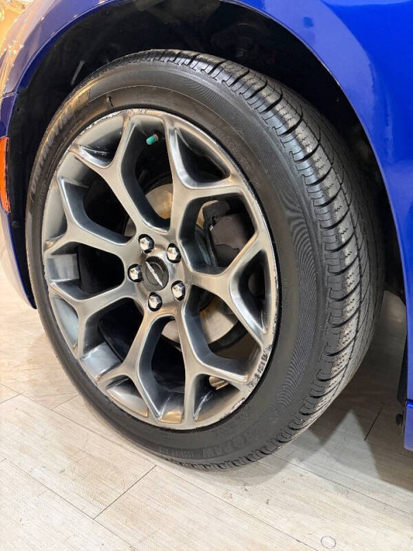 2018 Chrysler 300 Touring