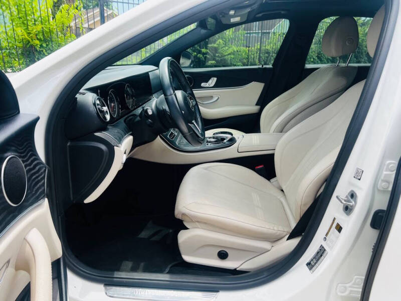 2019 Mercedes-Benz E-Class E 300