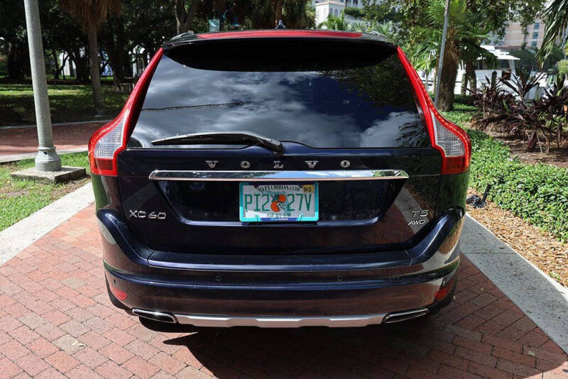 2016 Volvo XC60 T5 Premier