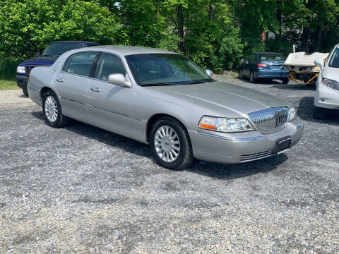 2005 Lincoln Town Car for sale at Saratoga Motors in Gansevoort NY