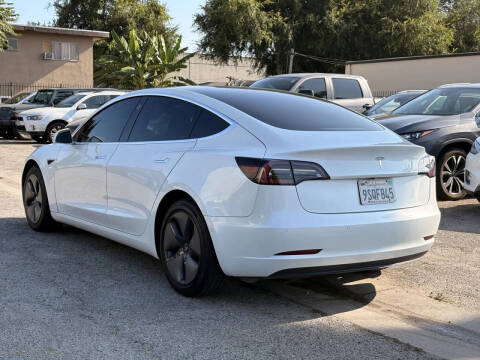 2020 Tesla Model 3 Standard Range Plus