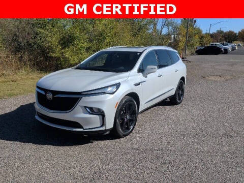 2023 Buick Enclave Essence
