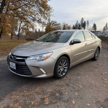 2015 Toyota Camry Hybrid XLE
