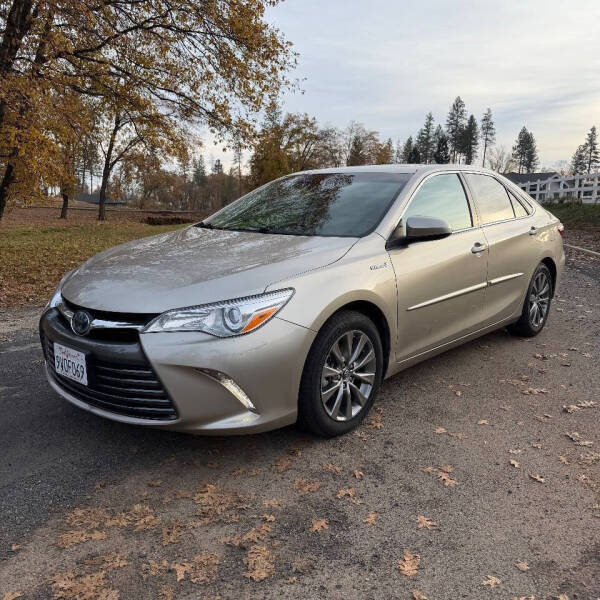 2015 Toyota Camry Hybrid XLE