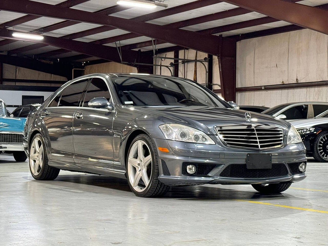 2008 Mercedes-Benz S-Class for sale at Carnival Car Company in Victoria, TX