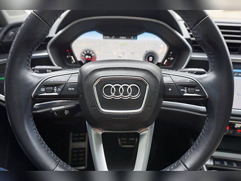 2020 Audi Q3 quattro S line Prem Plus 45 TFSI