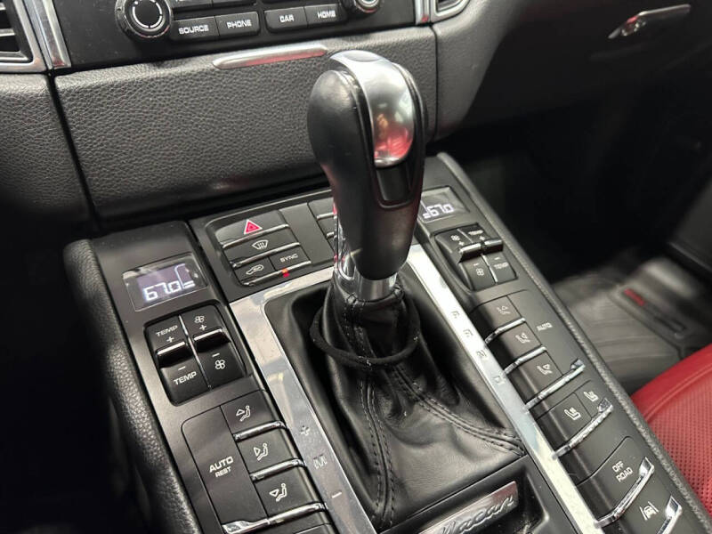 2018 Porsche Macan GTS