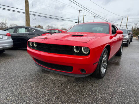2015 Dodge Challenger SXT