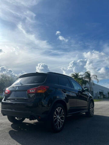 2017 Mitsubishi Outlander Sport 2.4 SEL