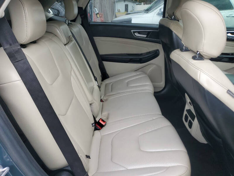 2016 Ford Edge Titanium