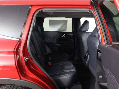 2025 Mitsubishi Outlander PHEV SEL