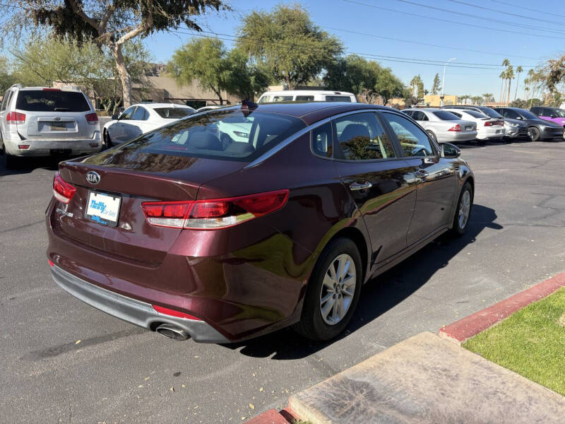2018 Kia Optima LX