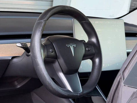 2019 Tesla Model 3 Performance