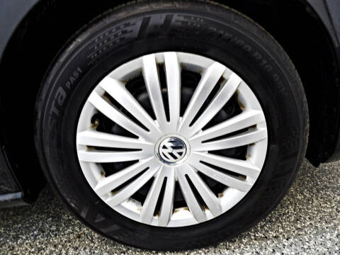 2015 Volkswagen Passat 1.8T S