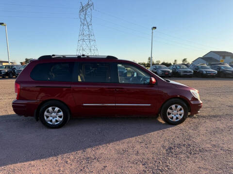 2008 Hyundai Entourage GLS