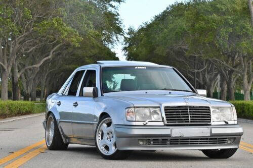 1992 Mercedes-Benz 500-Class