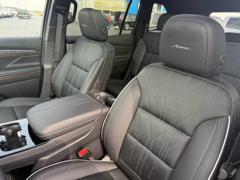 2025 Buick Enclave Avenir