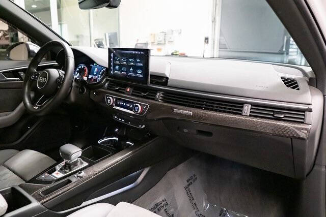 2022 Audi S4 3.0T quattro Premium