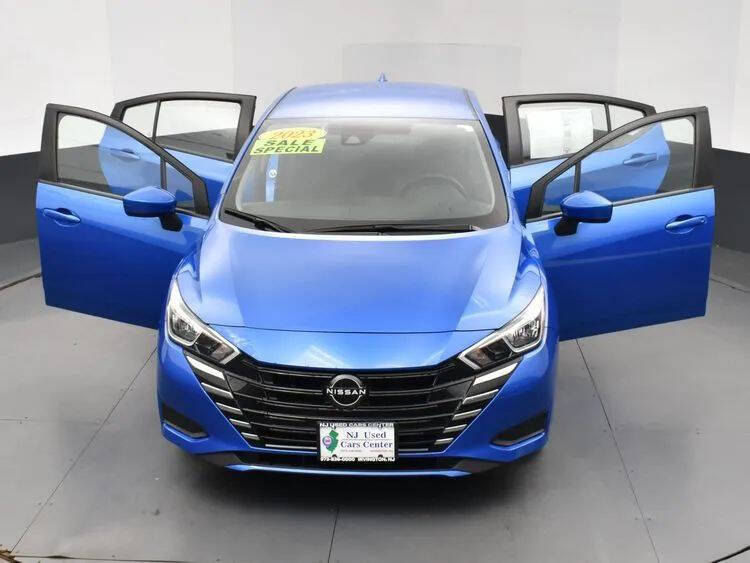 2023 Nissan Versa SV