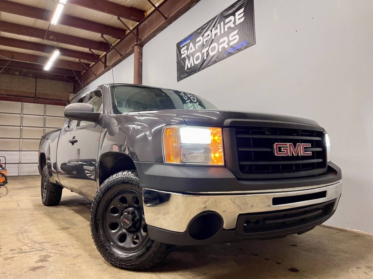 2011 GMC Sierra 1500 for sale at Sapphire Motors in Gurnee, IL