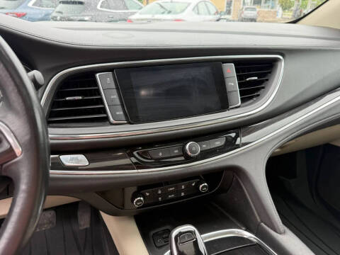 2020 Buick Enclave Essence