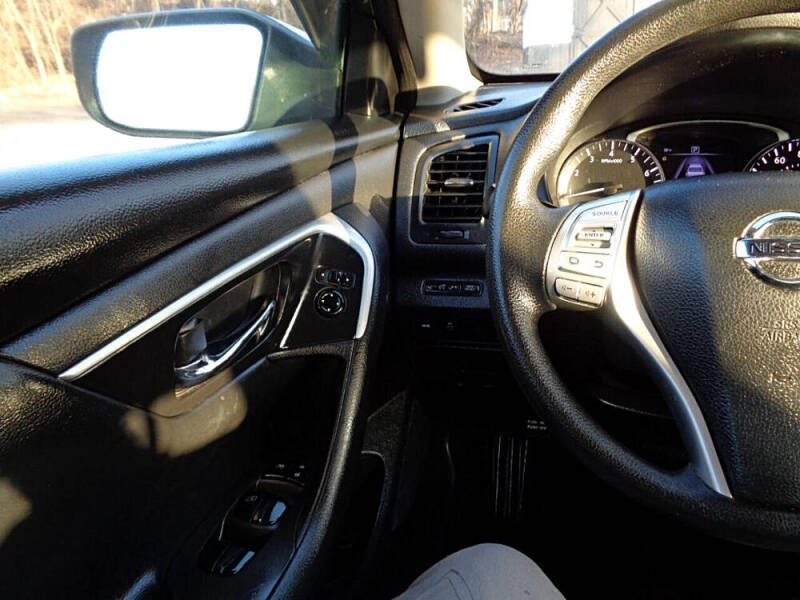 2016 Nissan Altima 2.5 S