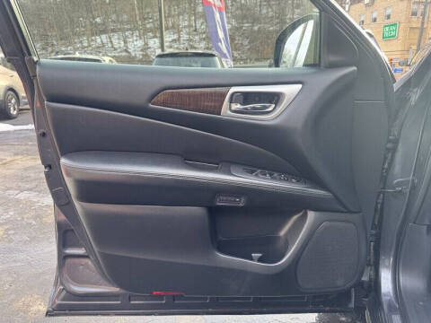 2013 Nissan Pathfinder SL