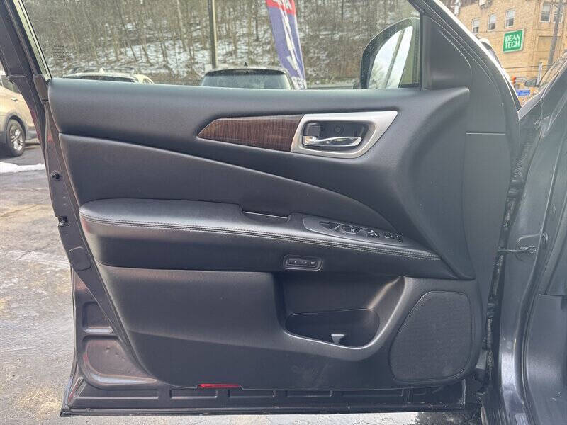 2013 Nissan Pathfinder SL