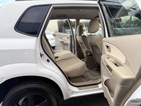 2005 Hyundai Tucson GL