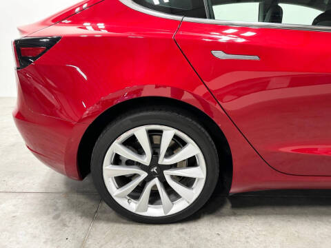 2019 Tesla Model 3 Mid Range