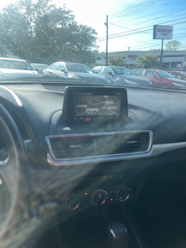 2017 Mazda MAZDA3 Sport