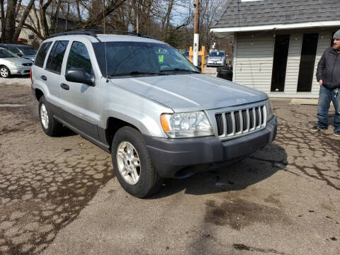 2004 Jeep Grand Cherokee for sale at MEDINA WHOLESALE LLC in Wadsworth OH