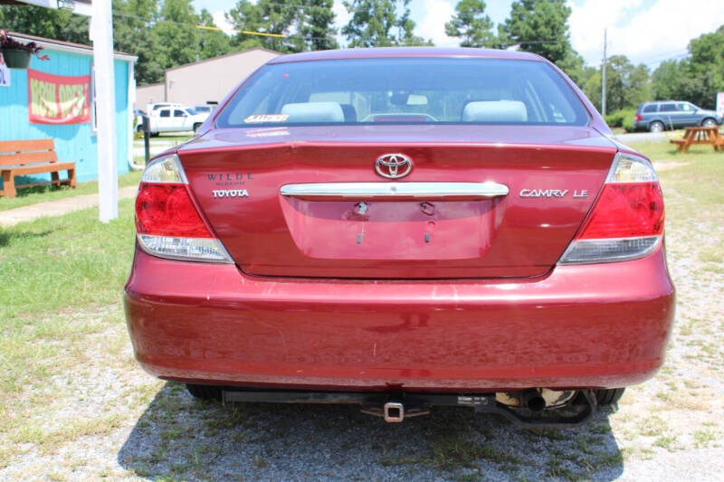 2005 Toyota Camry LE