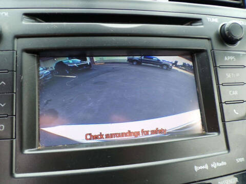 2013 Toyota Prius v Five