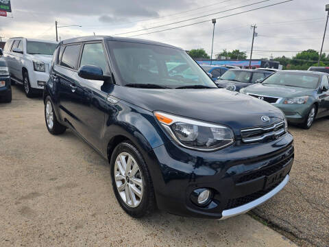 2018 Kia Soul +