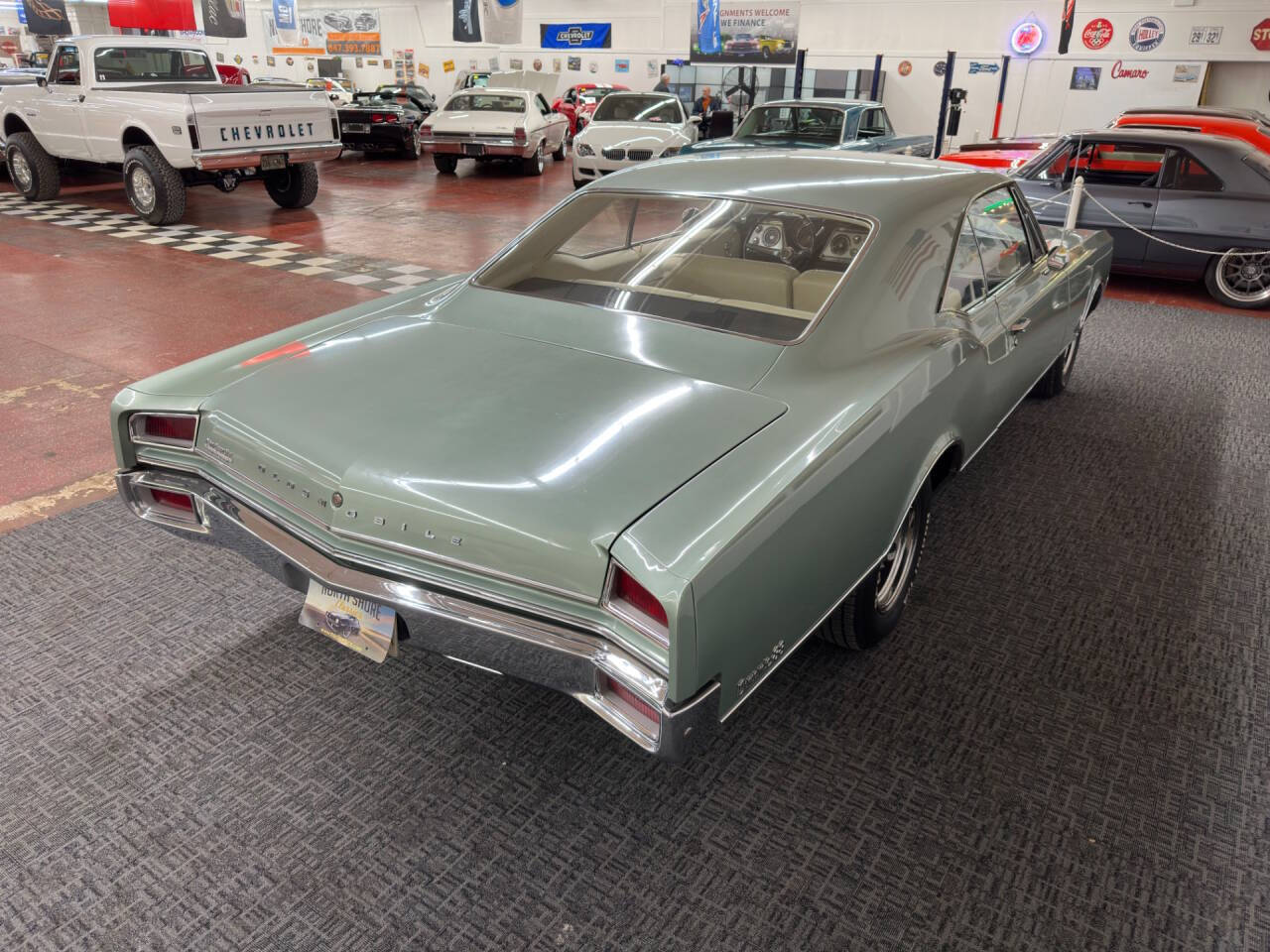 1965 OLDSMOBILE DYNAMIC 88 26