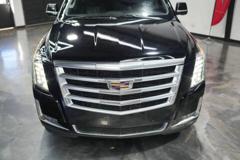 2018 Cadillac Escalade ESV Luxury