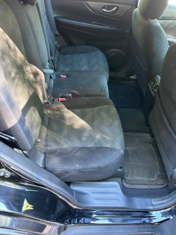2015 Nissan Rogue SV