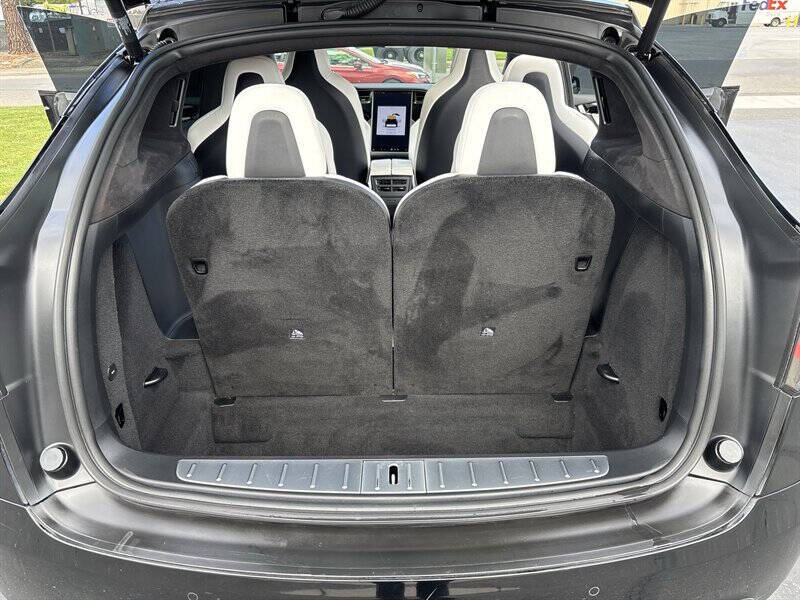 2018 Tesla Model X 75D