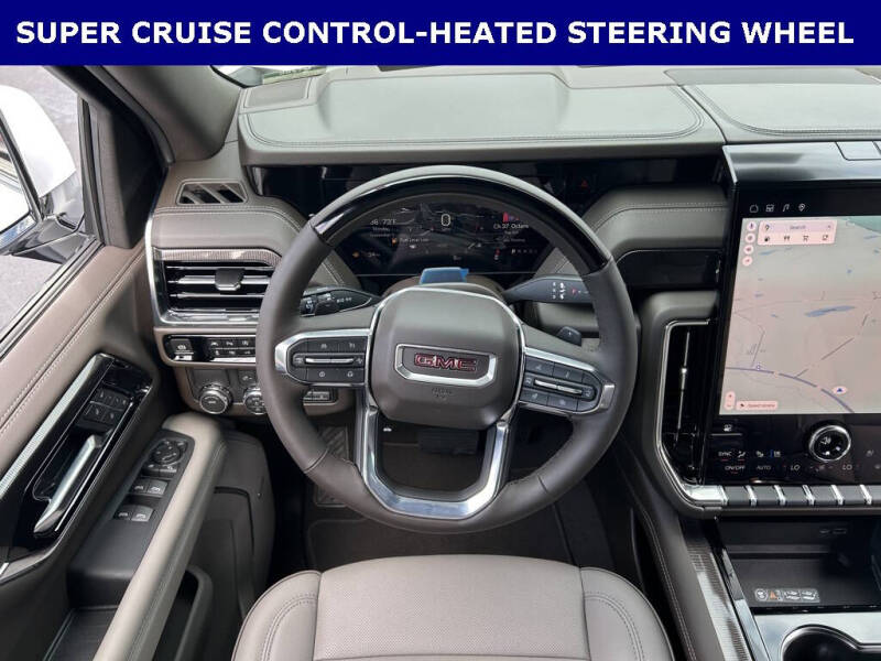 2025 GMC Yukon Elevation