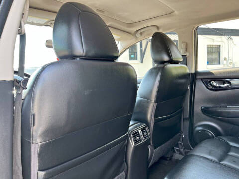 2017 Nissan Rogue Sport S