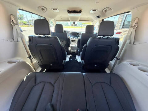 2018 Chrysler Pacifica Touring L