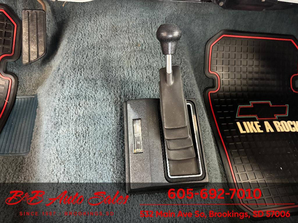 1990 GMC Jimmy 18