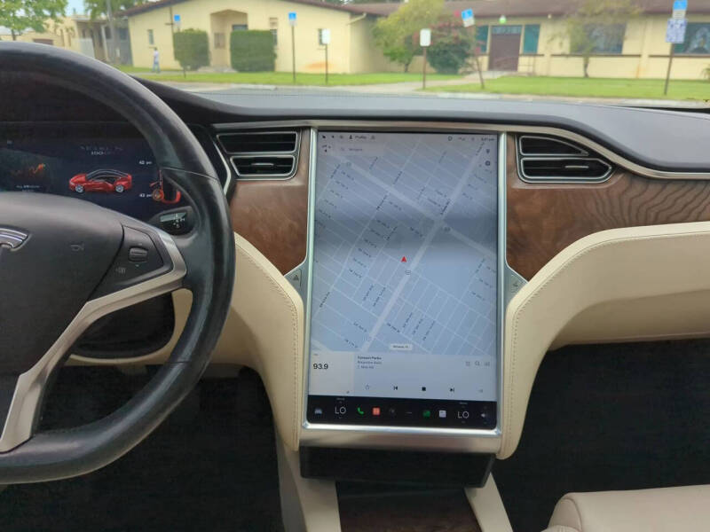 2017 Tesla Model S