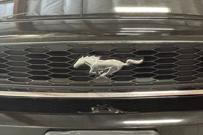 2013 Ford Mustang V6